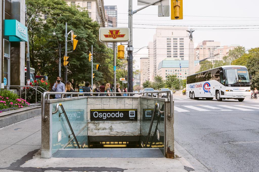 Gorgeous 2-Bedroom In The Heart Of Downtown Toronto Exterior photo