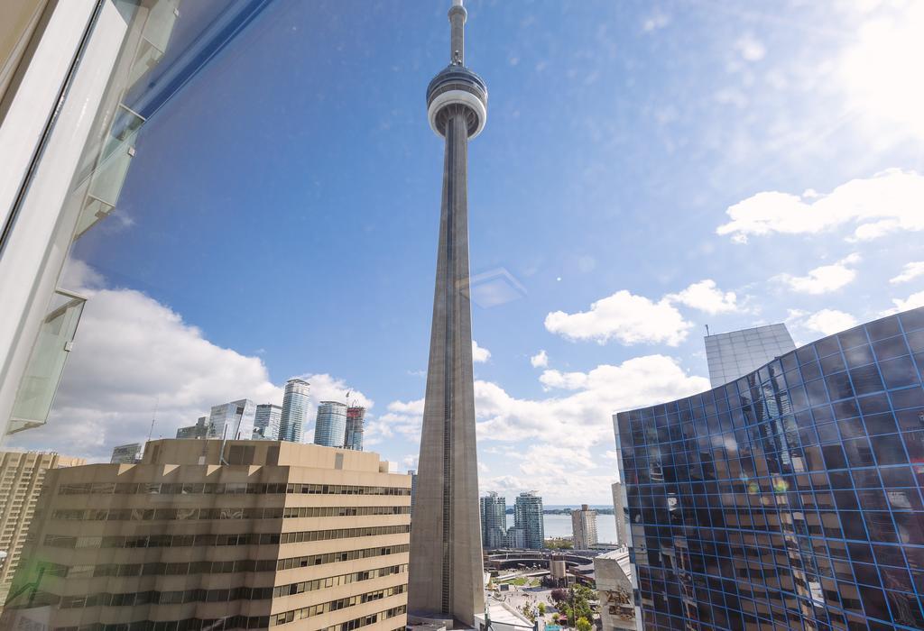 Gorgeous 2-Bedroom In The Heart Of Downtown Toronto Exterior photo